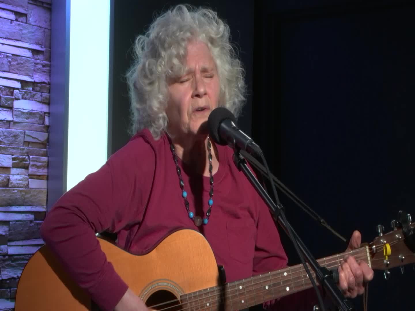 Thumbnail image for Artist Corner: Diane Battistello a local singer/songwriter