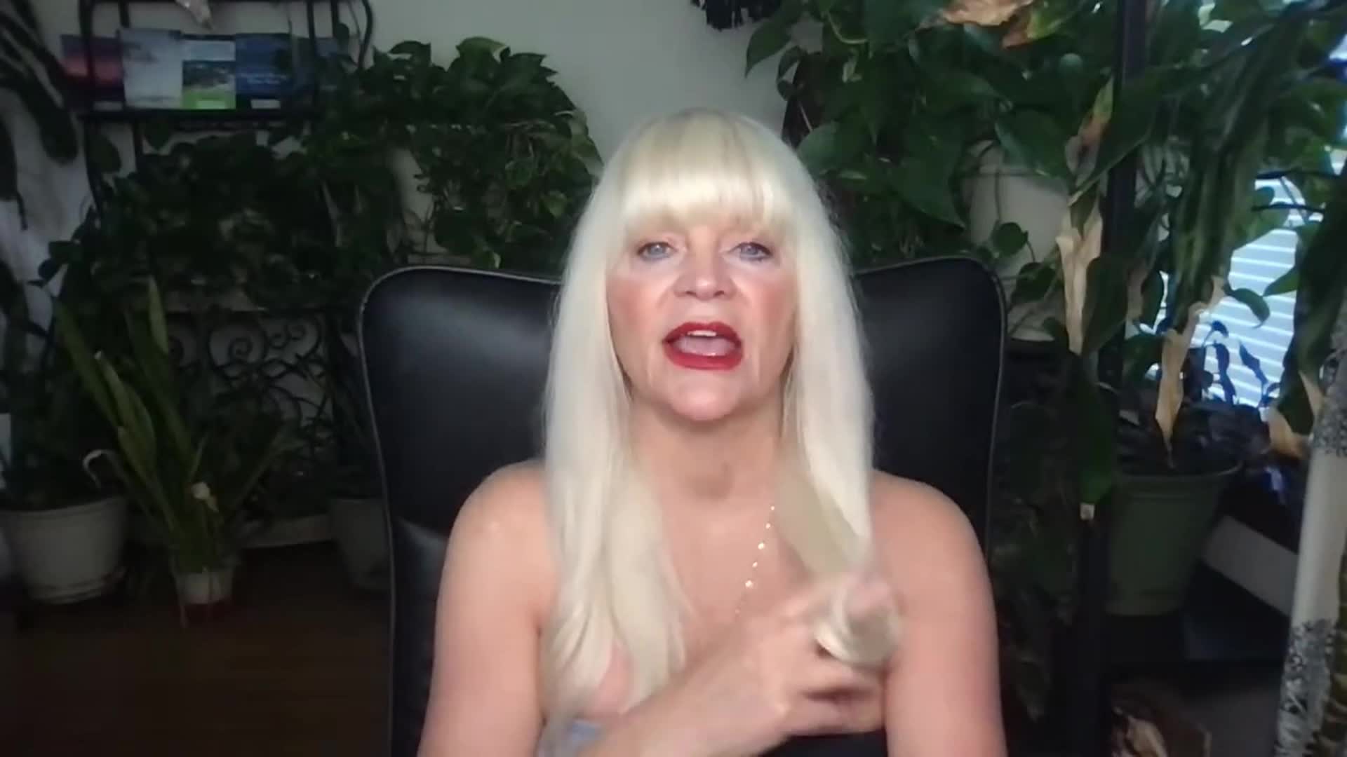 Thumbnail image for Toni G Psychic Medium: helping viewers connect to loved ones and clearing blocks from callers and listeners
