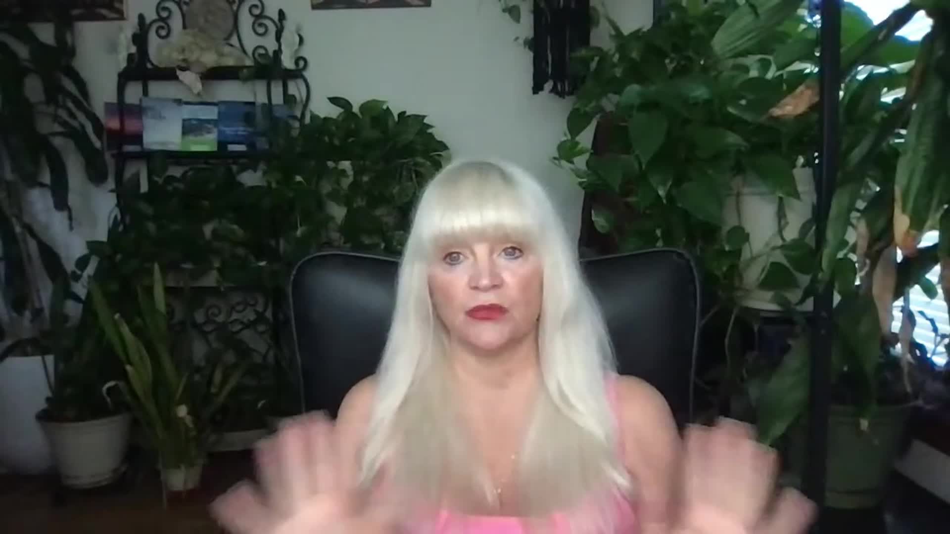 Thumbnail image for Toni G Psychic Medium: helping viewers connect to loved ones and clearing blocks from callers and listeners