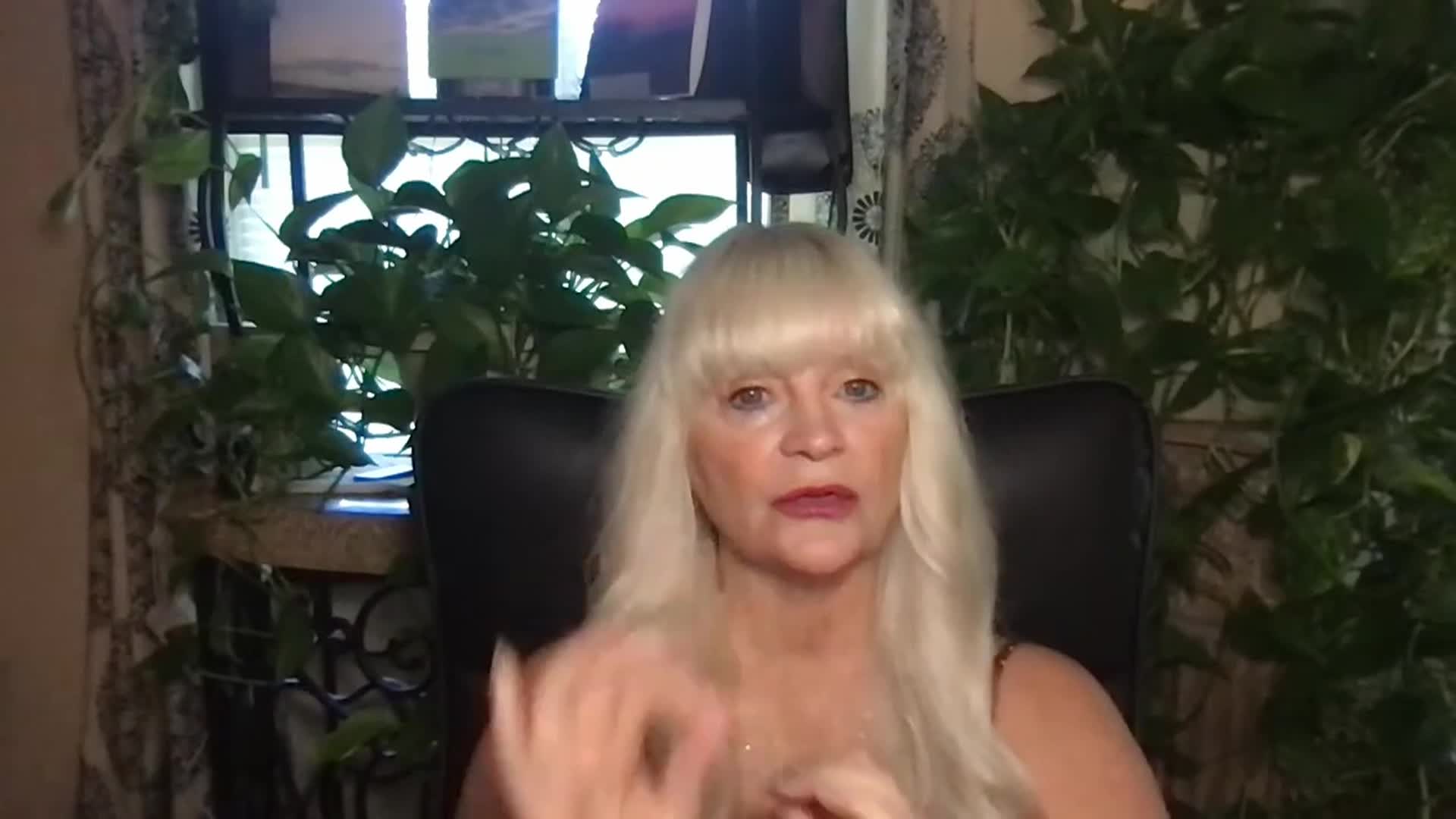Thumbnail image for Toni G Psychic Medium: helping viewers connect to loved ones and clearing blocks from callers and listeners