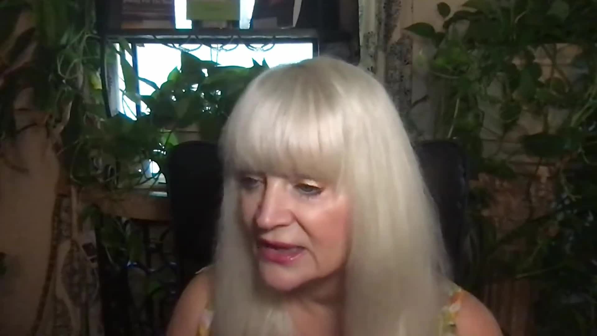 Toni G Psychic Medium: helping viewers connect to loved ones and clearing blocks from callers and listeners