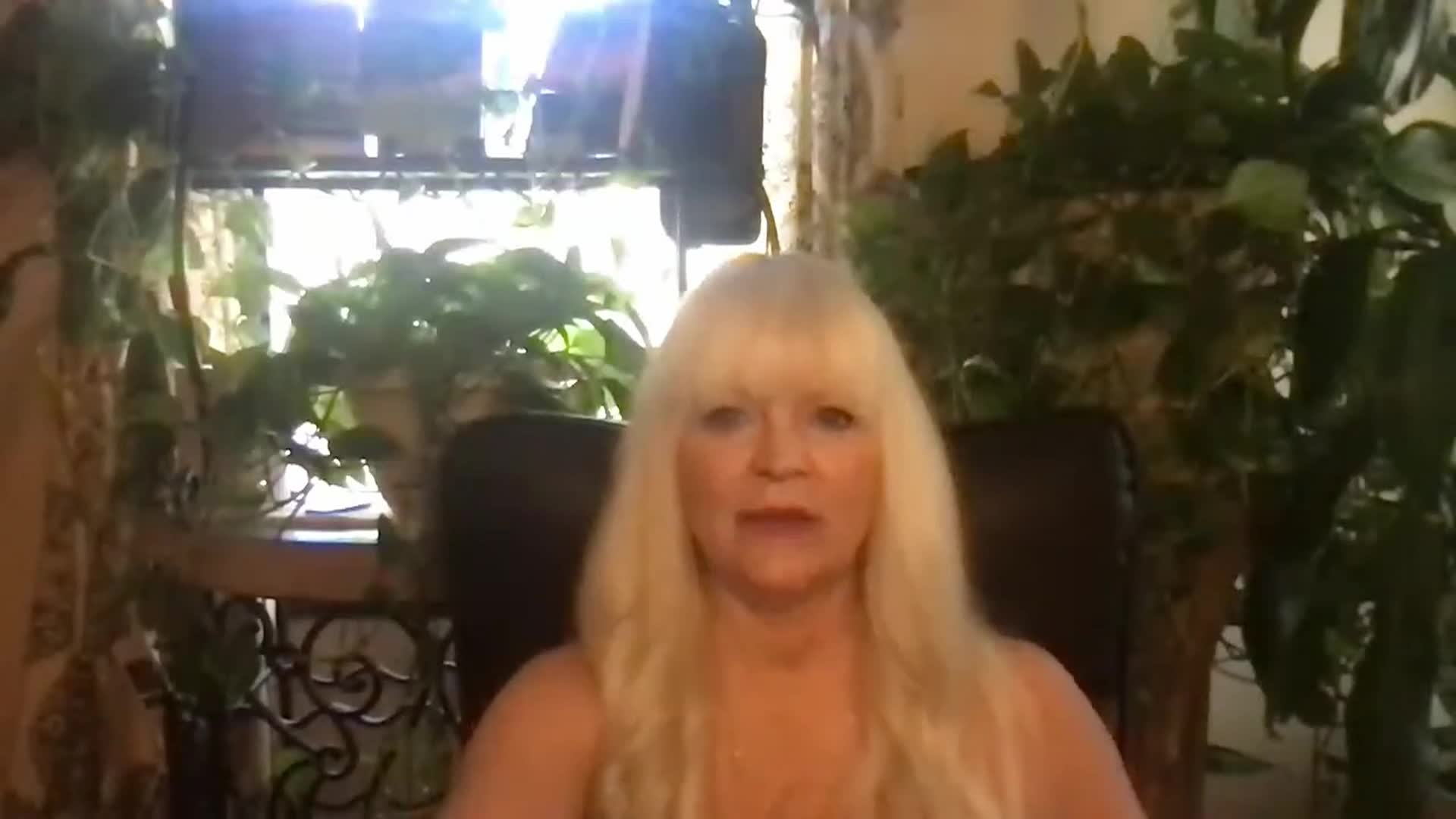 Toni G Psychic Medium: helping viewers connect to loved ones and clearing blocks from callers and listeners