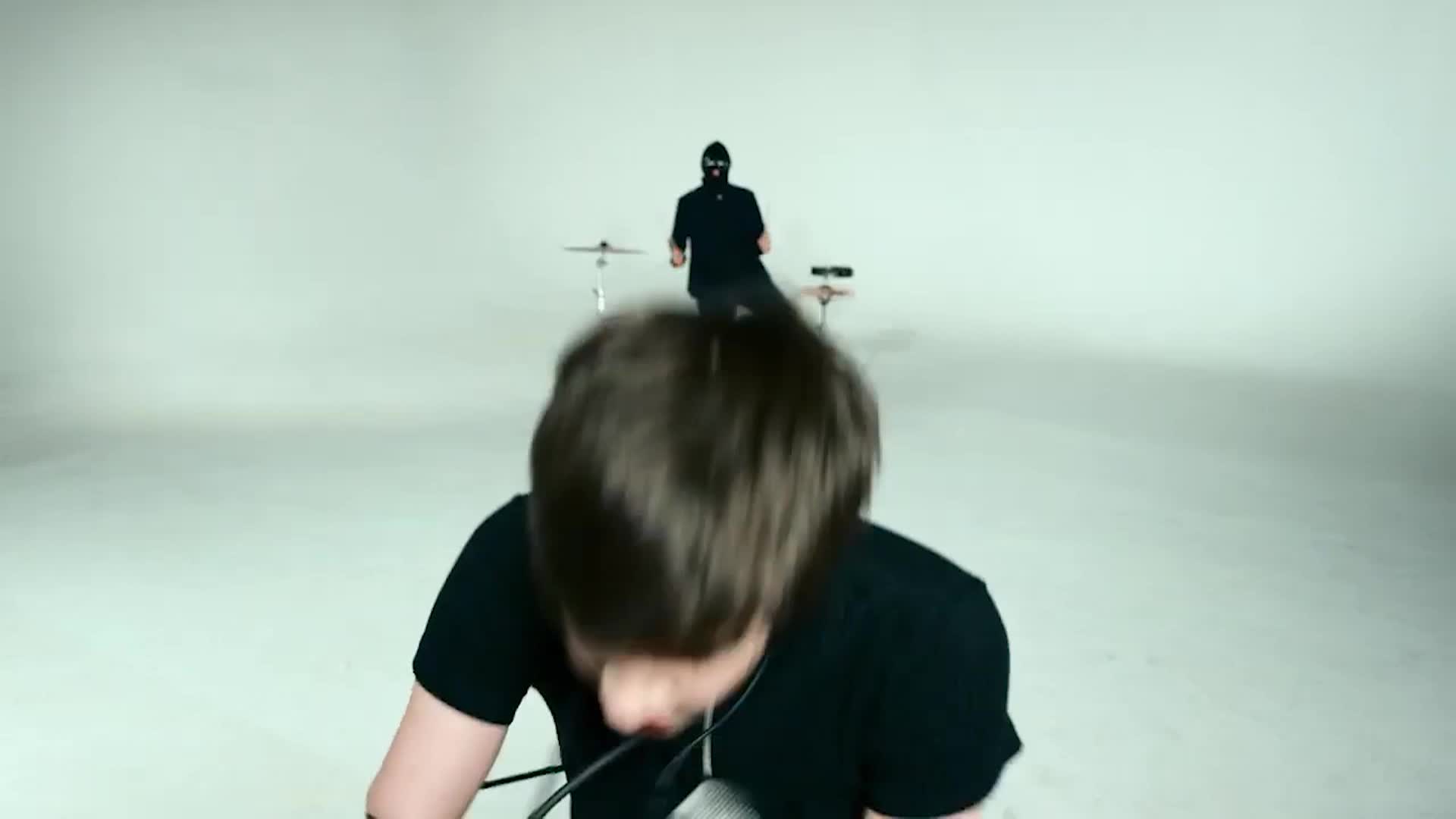 Rock n Roll Video Show S01/E02 - Mind Playing Tricks