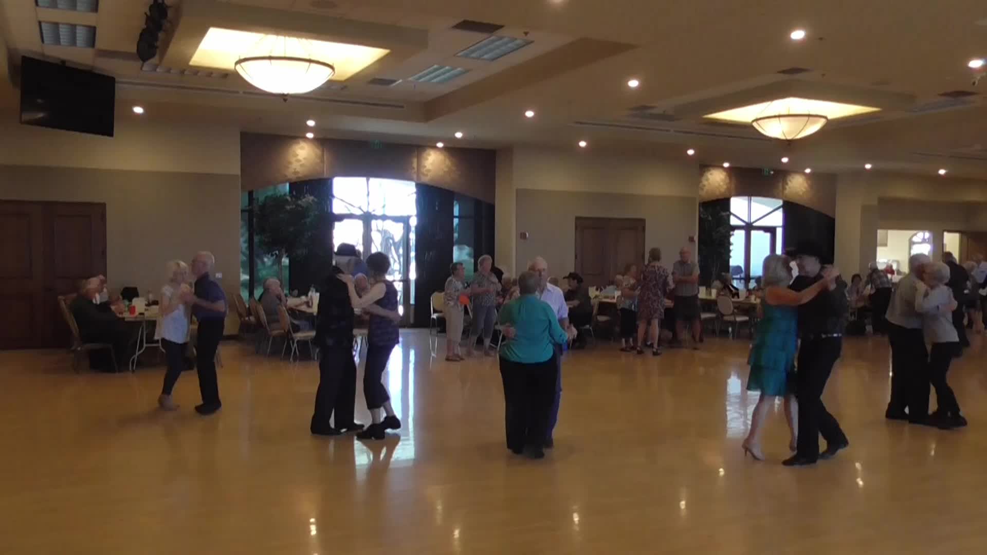 Lights Camera Polka Carol and The Keynotes Part 1