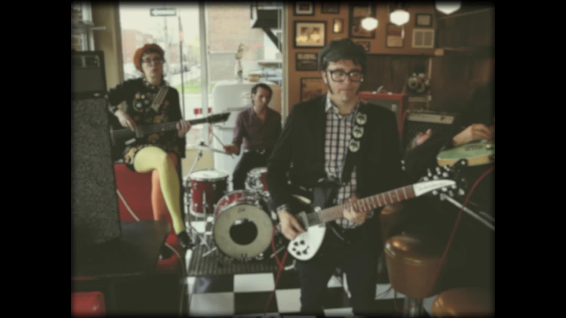 Thumbnail image for Rock n Roll Video Show: Fashion Show & music videos from 8 of the most stylish garage rock