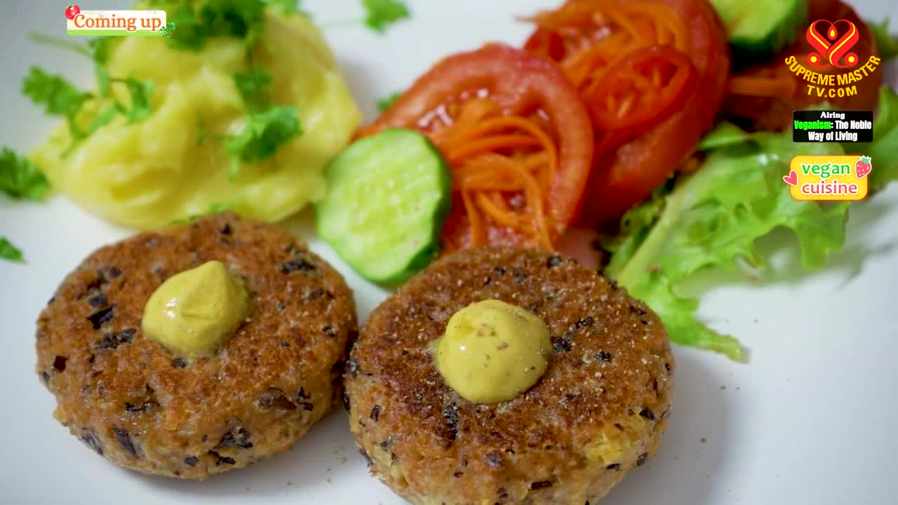 Thumbnail image for Supreme Master TV Traditional German Cuisine